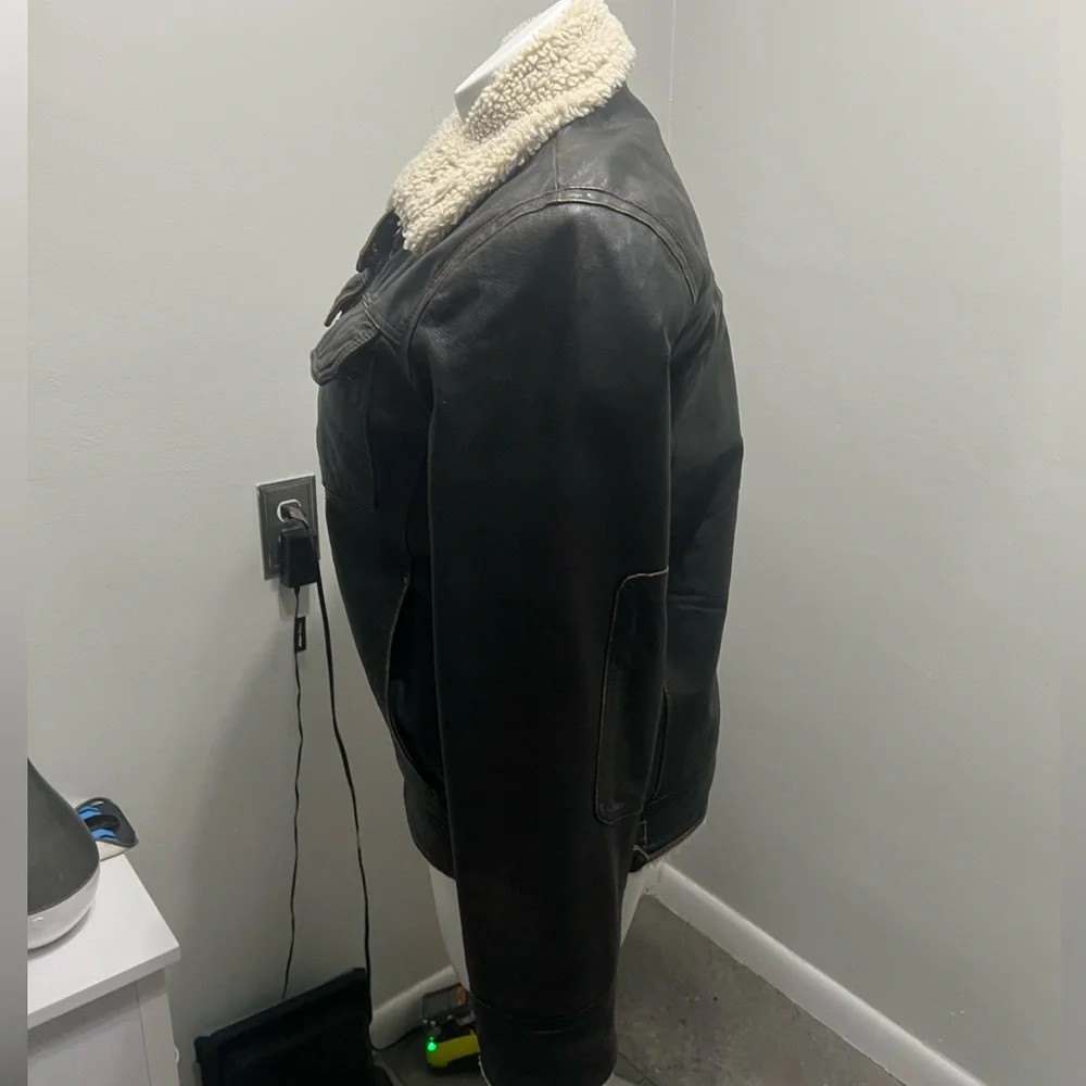 Vintage Wilsons Leather Brown Jacket with Cream Shearling - Picture 2 of 8